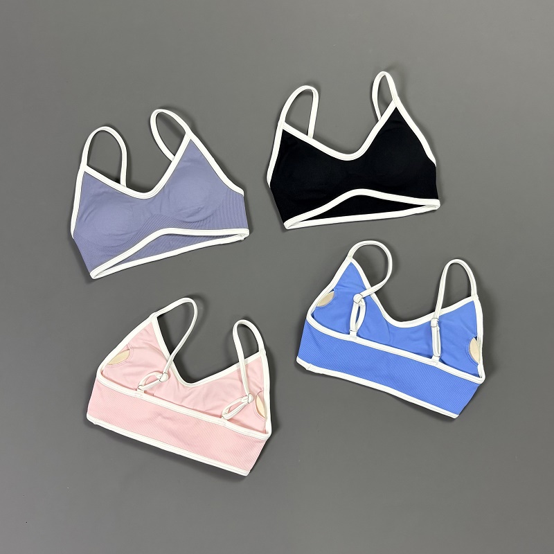 Women Contrastline Yoga Bra V  - огляд і ціна Aquatic Sports Bra